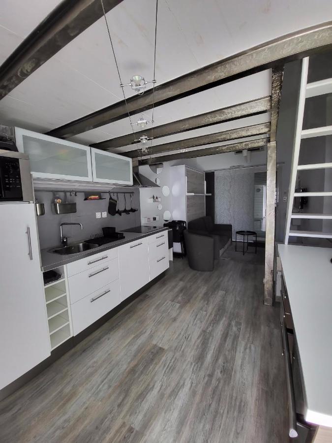 Mezzanine Bres. 20min De Montpellier * Saint-Bres (Herault)